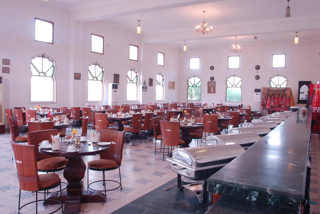 Sara Vilas Hotel Nawalgarh Exterior foto