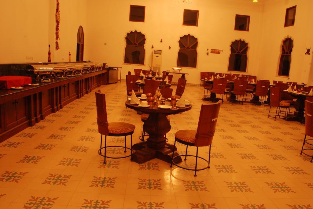 Sara Vilas Hotel Nawalgarh Exterior foto